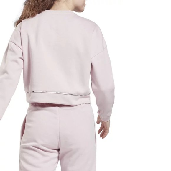 new Reebok Women’s Size XL Piping Pack Crew Neck Sweatshirt in Frost Berry Pink - Picture 2 of 9